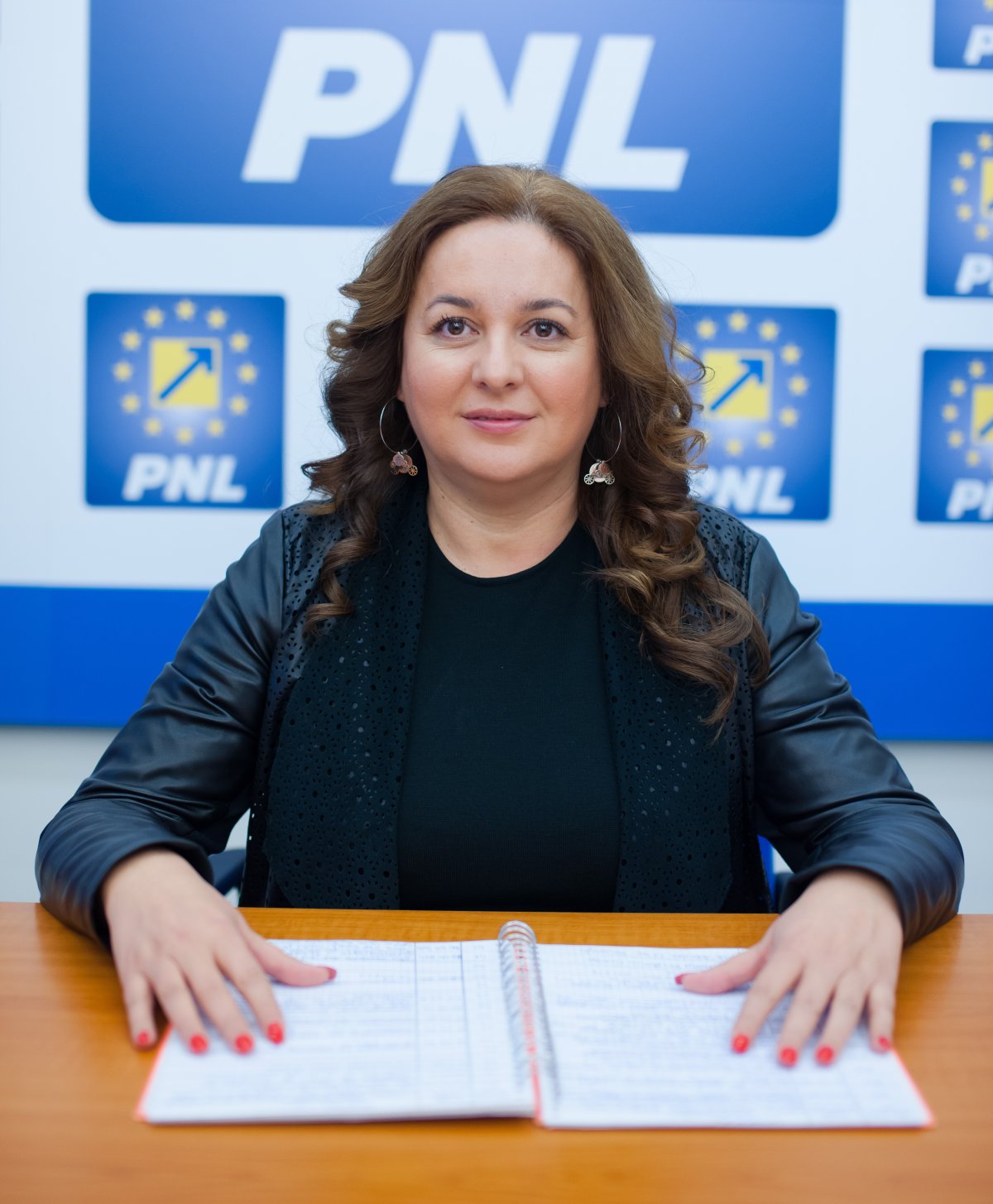 Geanina Pistru (PNL): „Minciunile PSD sunt VIFOR într-un pahar cu apă!”
