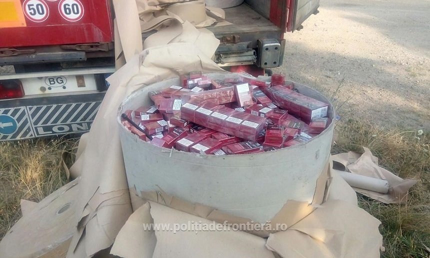 FOTO | PERCHEZIȚII la contrabandiști de țigări din Arad. Rețeaua de infractori ajungea până în Spania