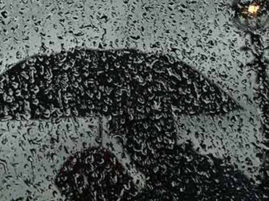 ALERTĂ METEO: Ploi abundente şi furtuni în minivacanţa de 1 Mai