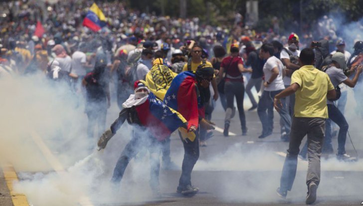 Incidente violente la alegerile din Venezuela