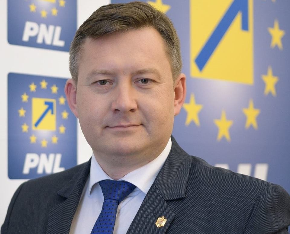 Cristian Sălășan, consilier PNL: ,,Ne dorim o politică locală transparentă în orașul Lipova