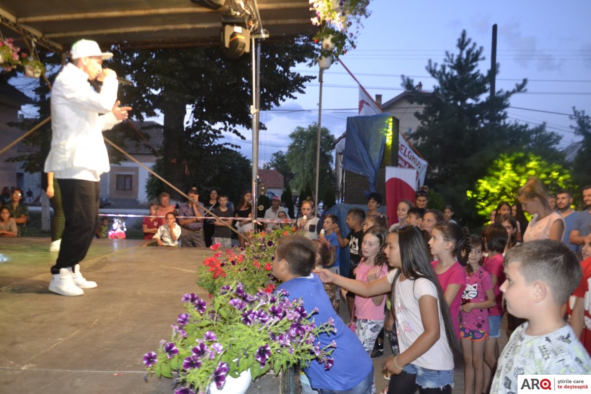 Sărbătoarea Fiilor satului Secusigiu (Seara tineretului - ediția V-a)