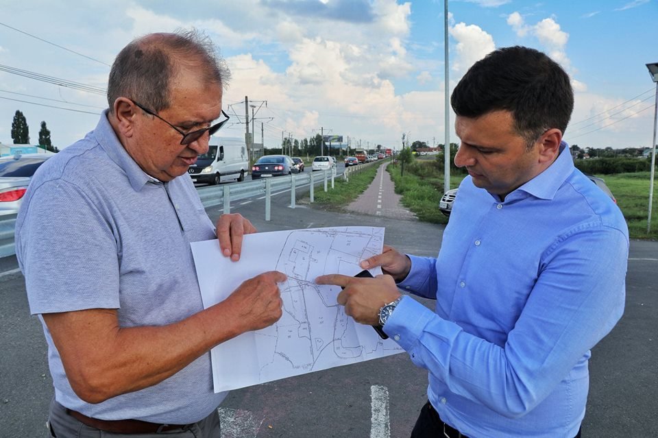Sergiu Bîlcea (PNL): “Cerem Guvernului să nu blocheze drumurile din Vladimirescu!”