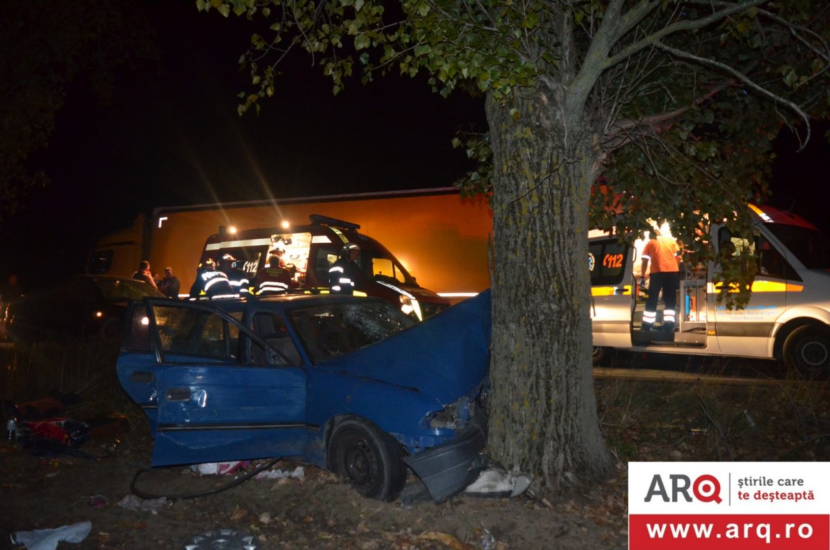 Accident cu trei copii și trei adulți dintr-un Opel lângă Pecica