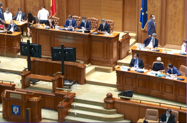 EȘEC răsunător pentru PSD, în plină campanie: nu a reușit să ducă suficienți parlamentari în sală în ziua votului moțiunii