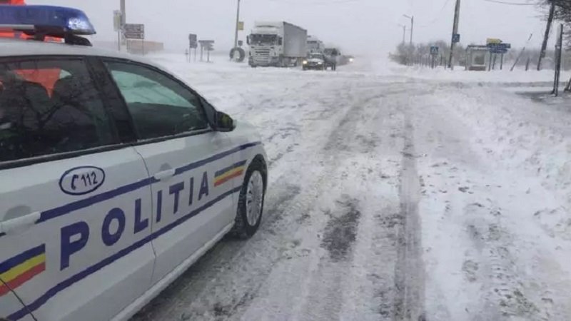 România, lovită de viscol puternic: cod galben de ninsori abundente, în jumătate din țară Monday, 11 January 2021, 06:58 Sursă: realitatea.net
