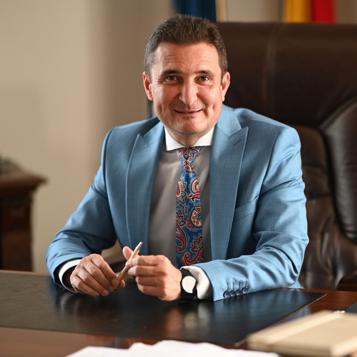 Profile, în câteva „linii”: CĂLIN BIBARȚ
