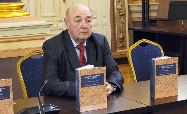 PNL își ia rămas bun de la profesorul, istoricul, liberalul Corneliu Pădurean