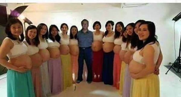 Performanța acestui bărbat: Are 13 neveste și pe toate le-a lăsat gravide în aceeași lună