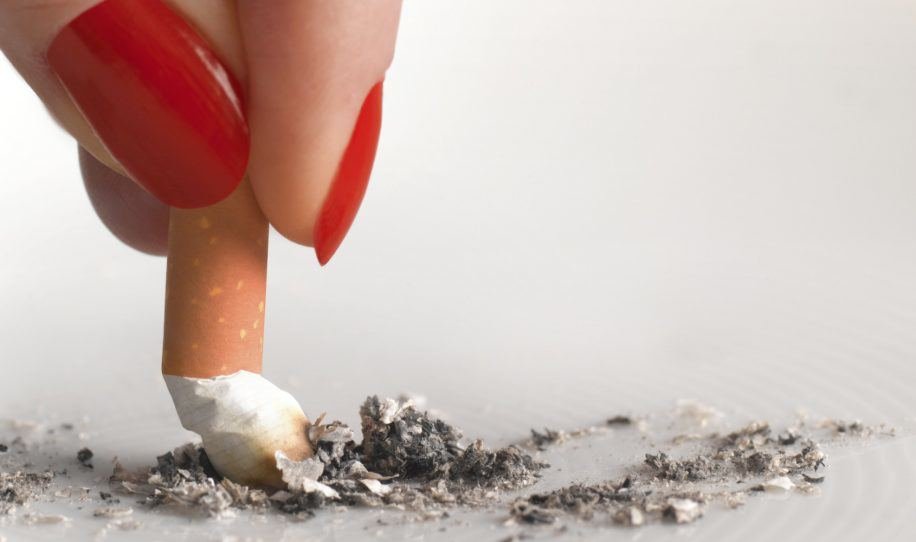 De ce unii fumători NU fac cancer şi trăiesc până la vârste înaintate? Iată ce îi protejează