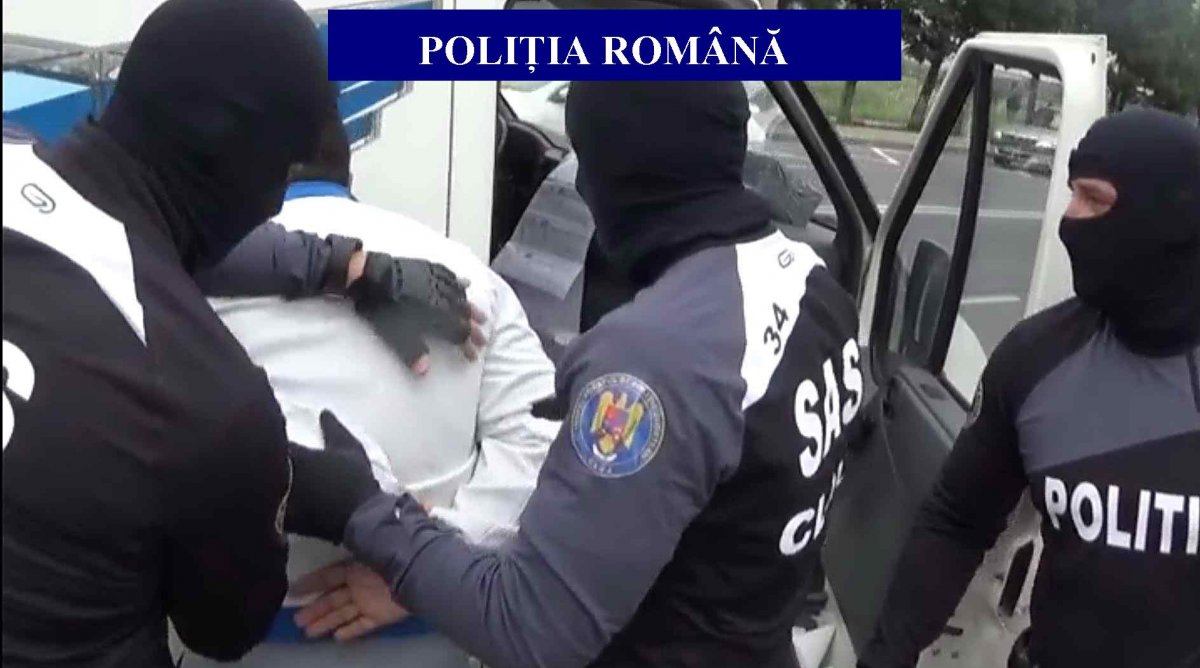Un bărbat din Austria căutat pentru fraude economice a fost reținut în Vama Nădlac