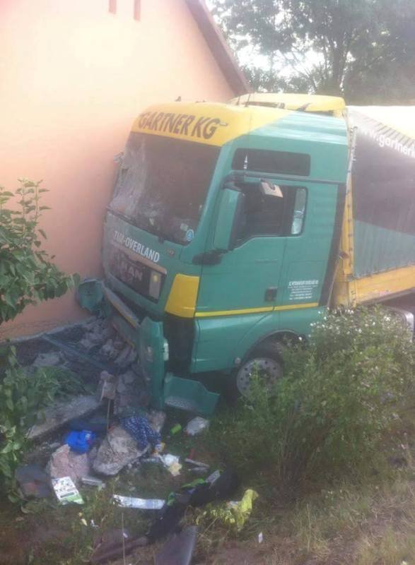 Accident cu doi morţi în judeţul Arad