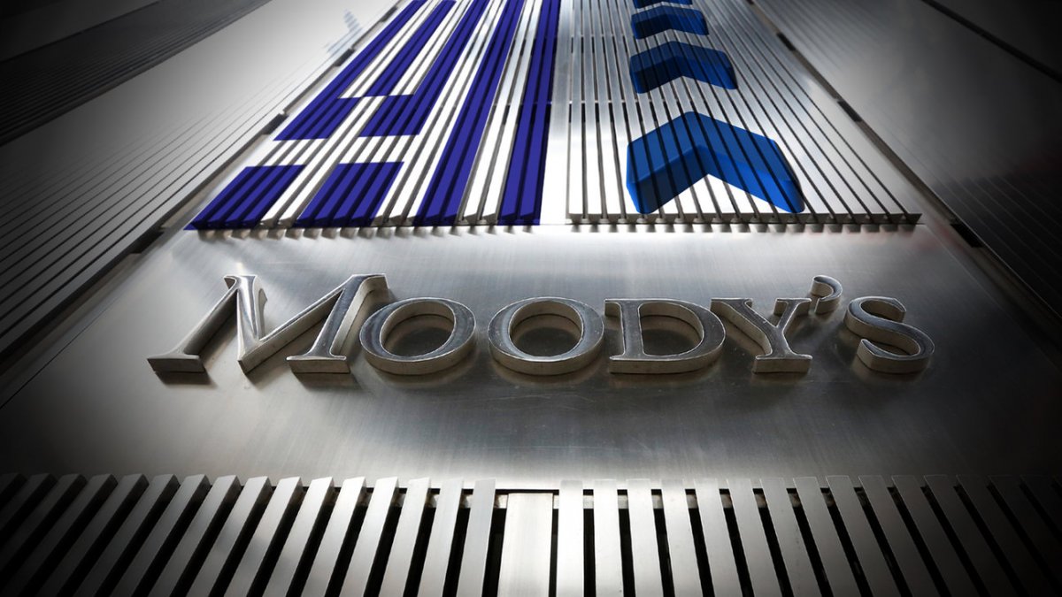 Moody's: Demisia lui Tsipras pune în pericol cel de-al treilea acord de asistenţă pentru Grecia