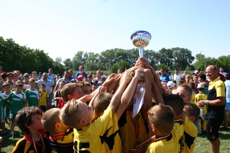 Cupa Cotta Internaţional - o tradiţie în fotbalul arădean şi nu numai. A ajuns la ediţia a 15-a