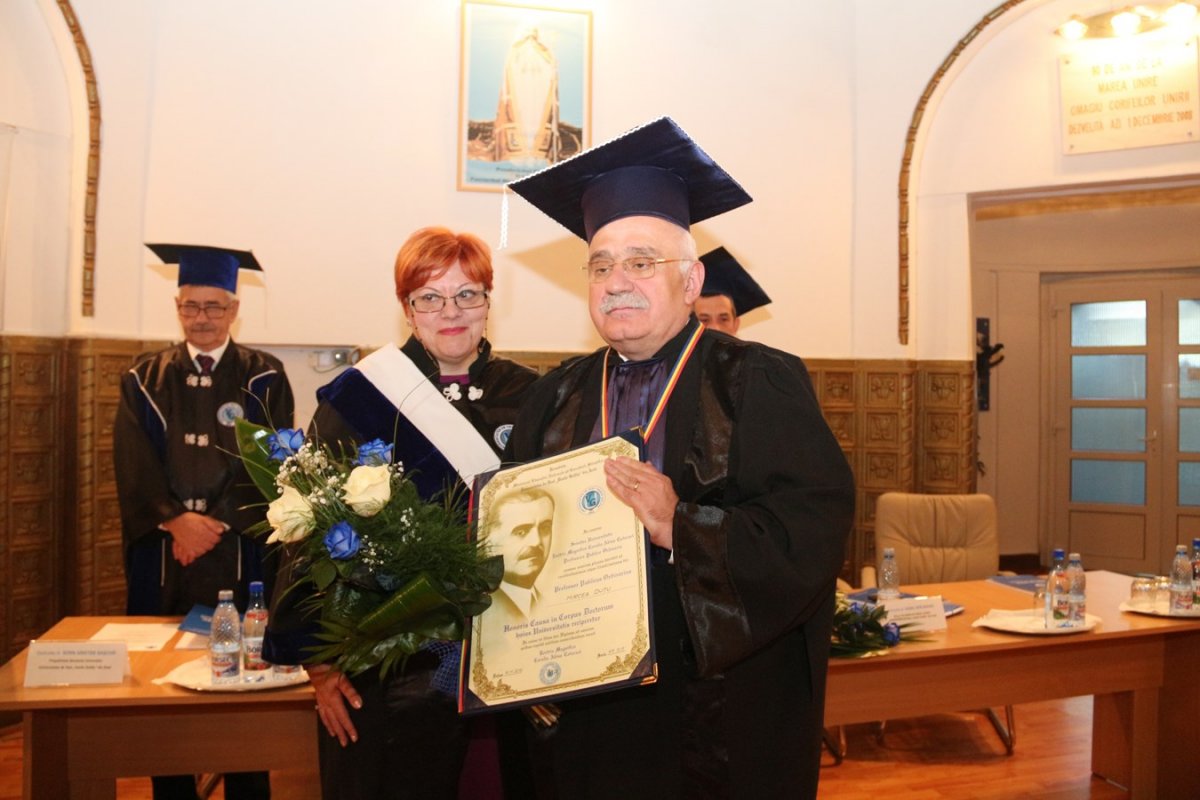 Prof. Univ. Dr. Mircea Duțu, Doctor Honoris Causa al Universității de Vest „Vasile Goldiș”