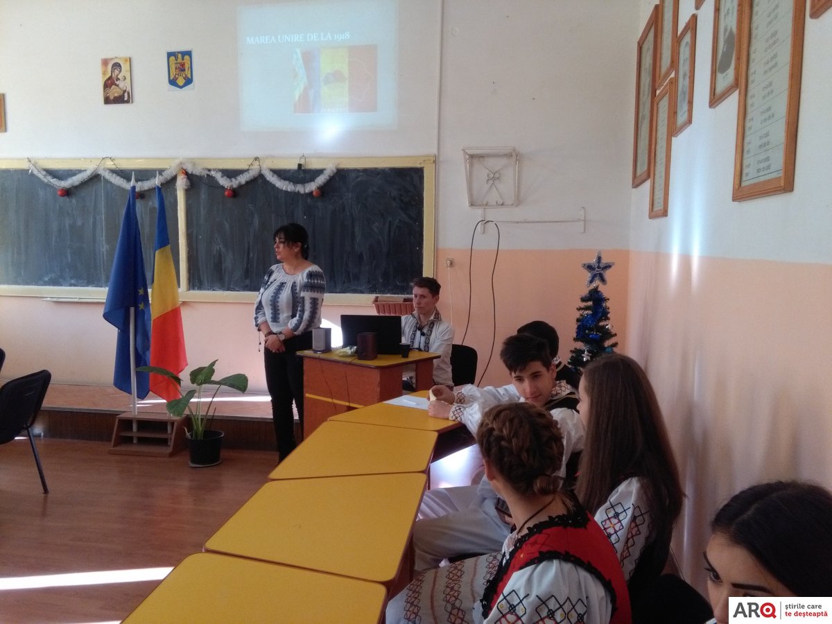 Aradul-Centrul Marii Uniri, program special realizat de elevii Liceului Tehnologic ” Francisc Neuman”