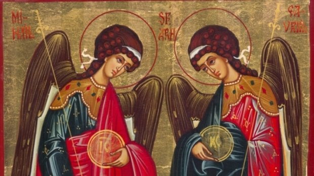 Creştinii îi sărbătoresc marţi pe Sfinţii Arhangheli Mihail şi Gavril, păzitorii oamenilor de la naştere şi până la moarte