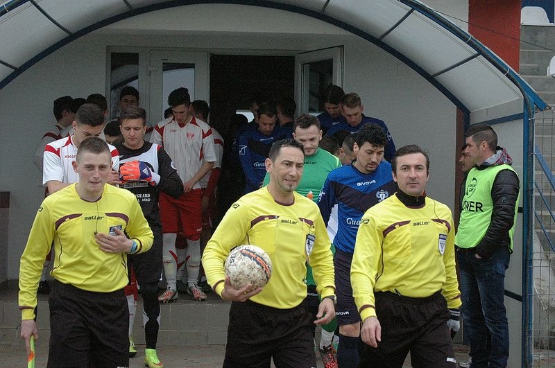 Loredan Bogdan şi Florin Vesa – arbitri anului în Arad