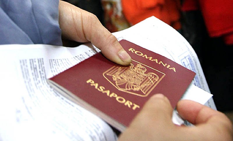 Scad tarifele pentru eliberarea paşapoartelor, începând cu 1 ianuarie 2017
