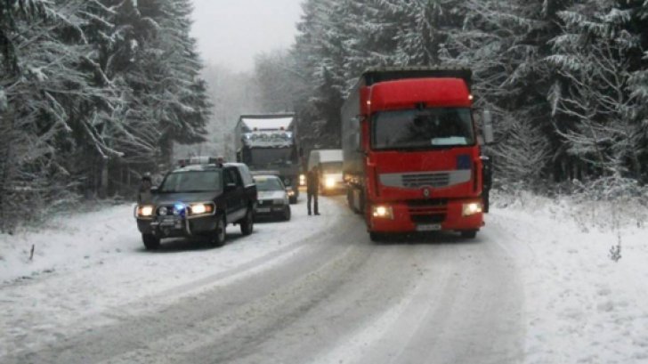 Atenționare METEO de zăpadă spulberată și polei