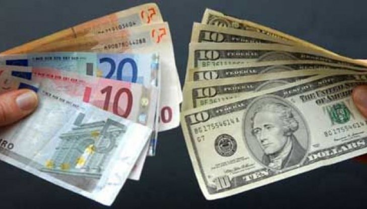 Ce se întâmplă în relaţia Euro - dolar după ce Donald Trump a ajuns la Casa Albă