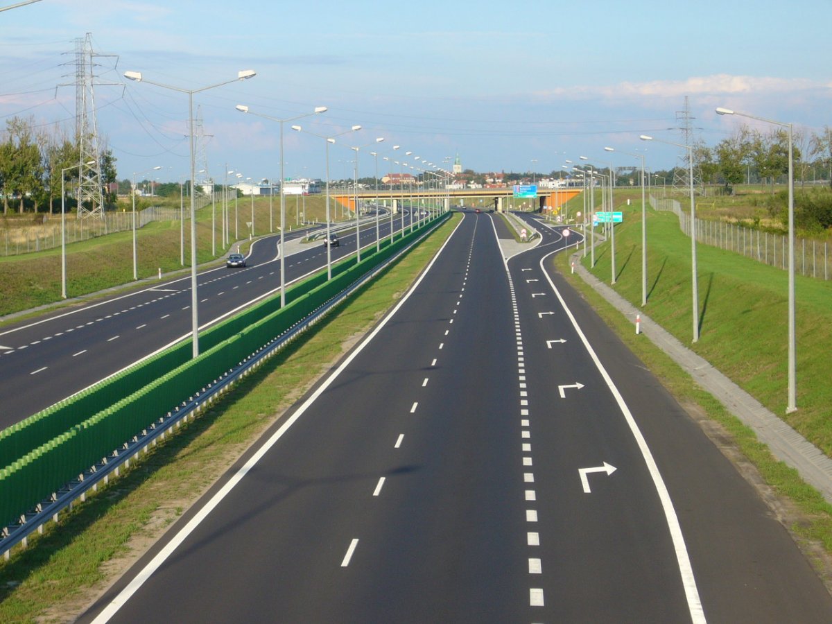 Autostradă inaugurată după 54 de ani de la începerea lucrărilor