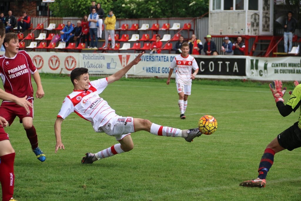 Remiză înainte de cantonament: UTA - Gloria Lunca Teuz Cermei 2-2