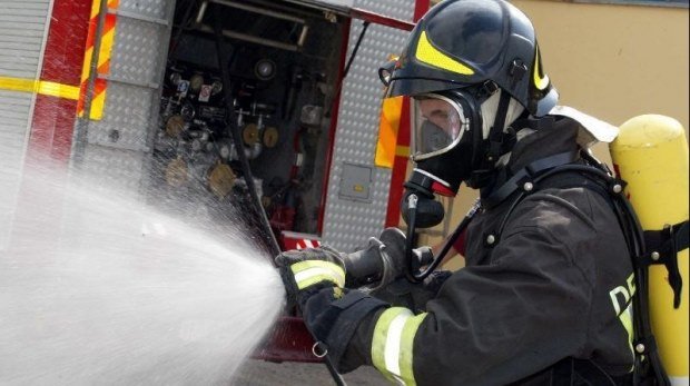 IGSU: Peste 2.000 de intervenţii ale pompierilor în Ajun şi în prima zi de Crăciun