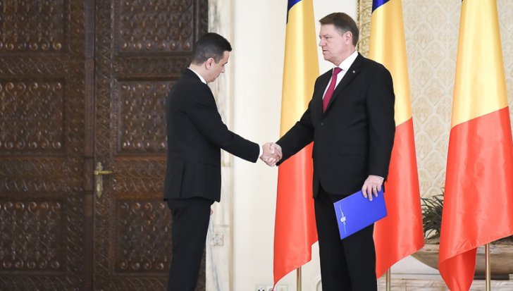 Iohannis le-ar fi cerut, marţi, miniştrilor să NU adopte proiectele de OUG