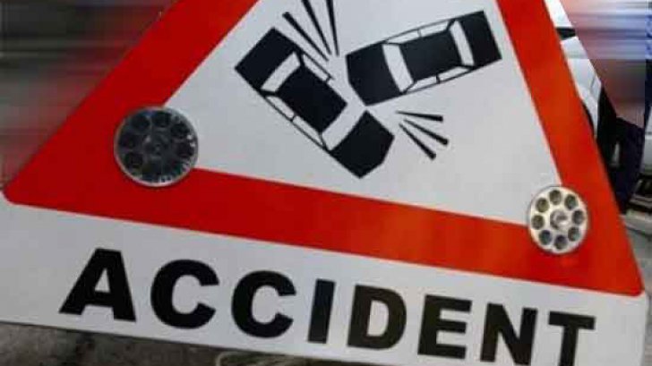 Accident grav pe DN1: un TIR s-a ciocnit frontal cu un autoturism