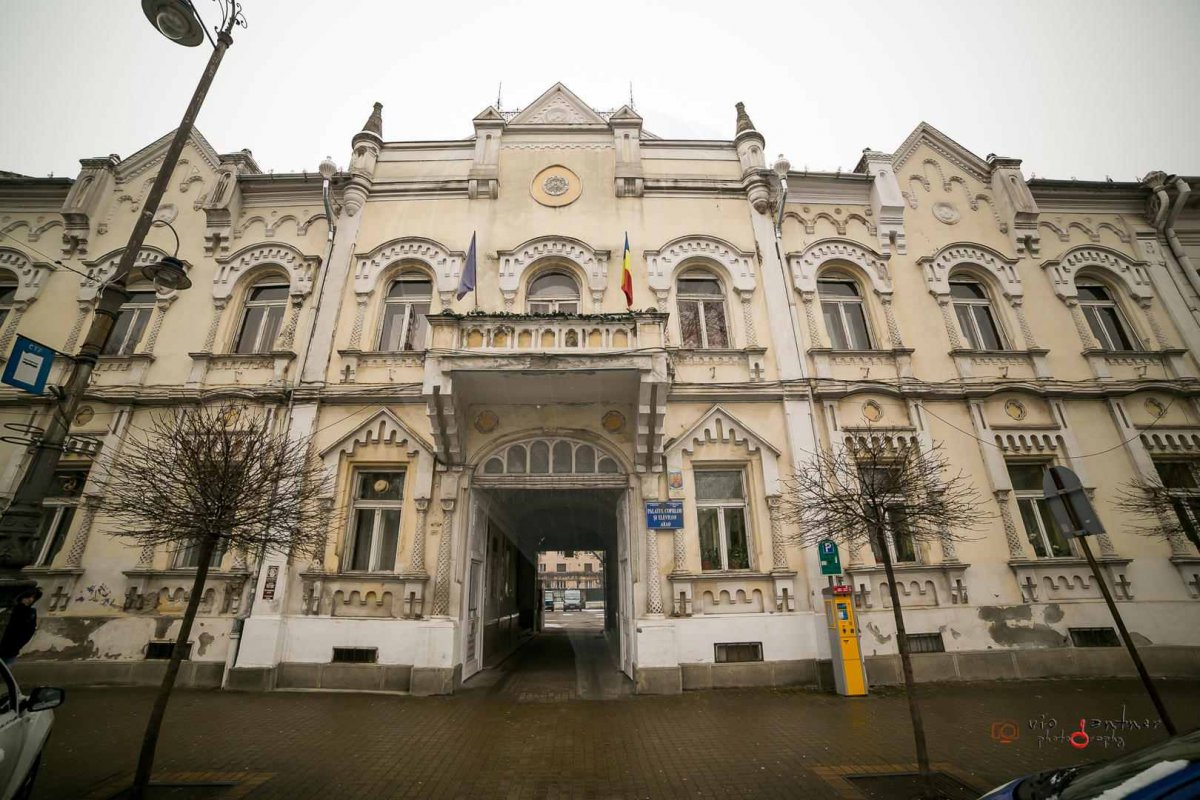 Palatul Copiilor, scos la vânzare pentru suma de 3,4 milioane de euro. Nu se știe unde vor ajunge copiii