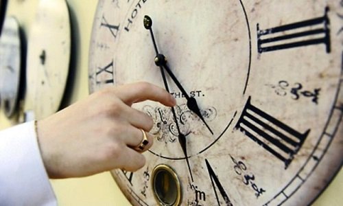 ORA DE VARĂ 2017: Când se schimbă ora şi cum se dau ceasurile
