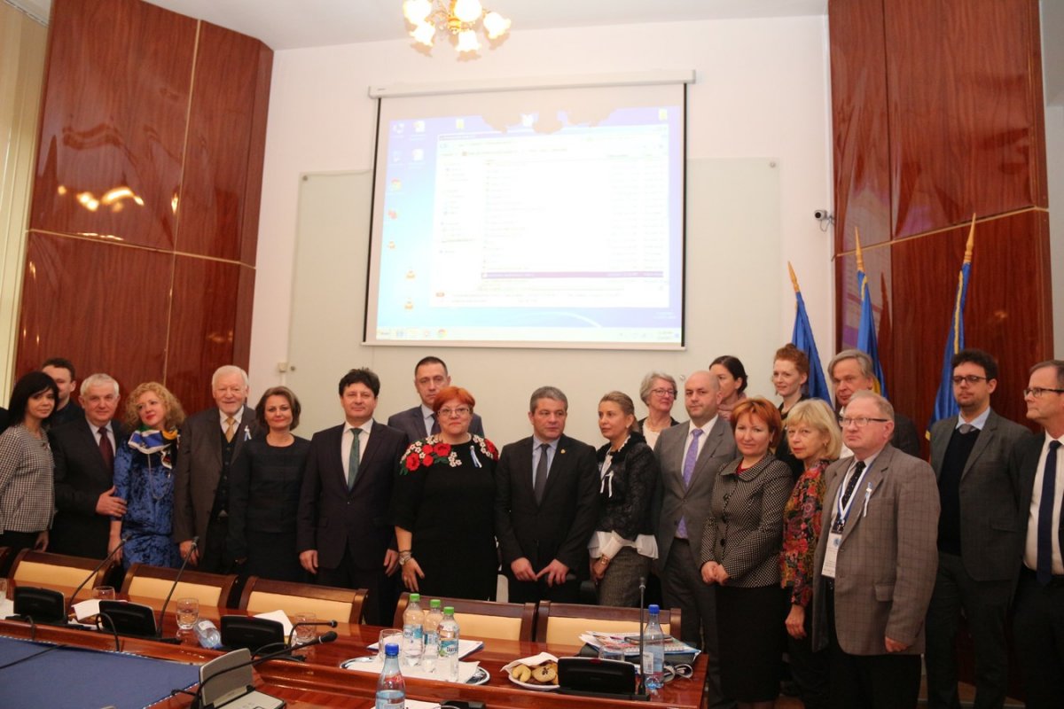 Ministrul Sănătăţii, prof. univ. dr. Florian Dorel Bodog, a vizitat Universitatea de Vest „Vasile Goldiş” din Arad