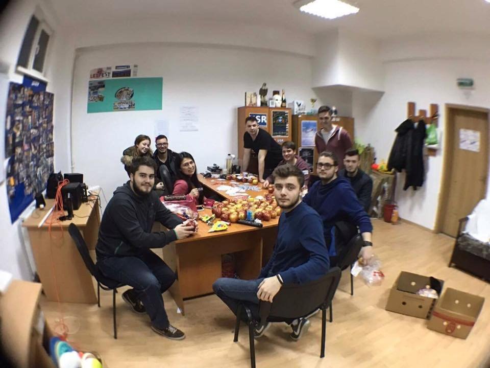 Liga studenților din Universitatea „Aurel Vlaicu” a luat cu asalt primăvara