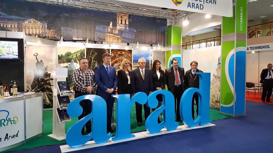 Aradul va avea hărți ale principalelor trasee turistice din județ!