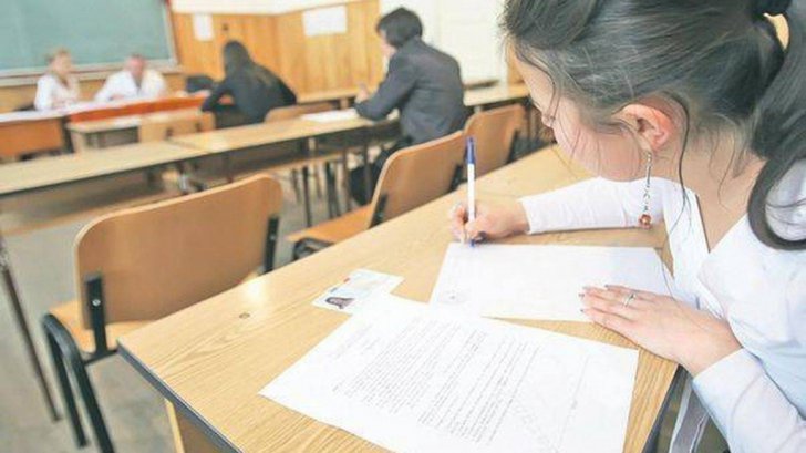 Simulare la Bacalaureat 2017. Modele de subiecte şi calendarul simulărilor la BAC 2017