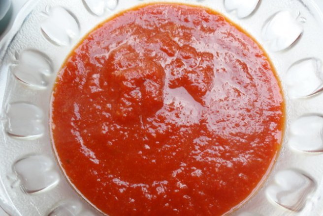 Aveţi grijă la sănătate. Ce conţin, de fapt, KETCHUP-ul şi MAIONEZA