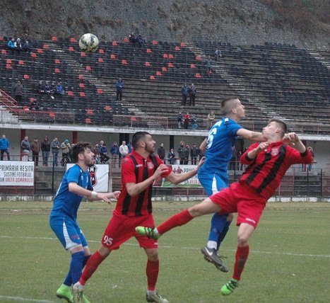 C4: Derby arădean în runda a 3-a. Sebişul are de apărat poziţia, UTA II moralul. Cermeiul are meci greu pe Bega