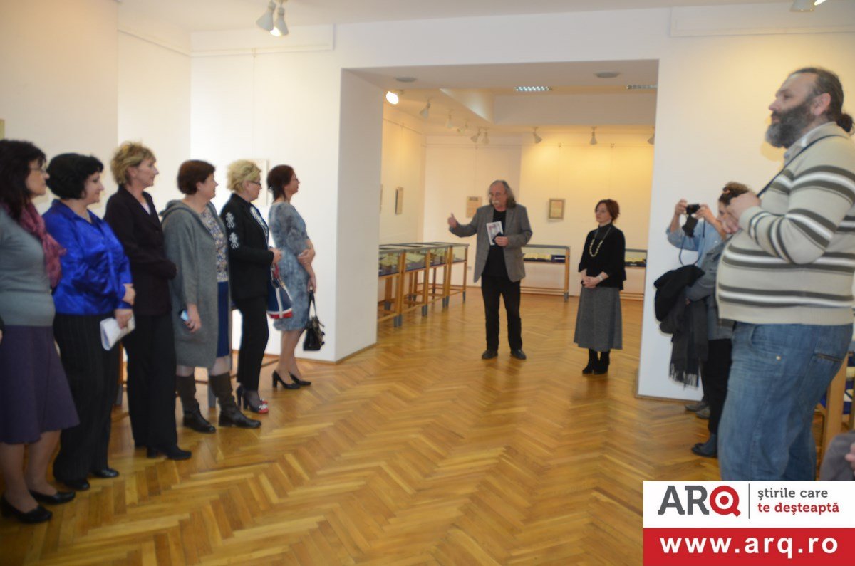 Carte românească veche în colecțiile Bibliotecii Județene arădene