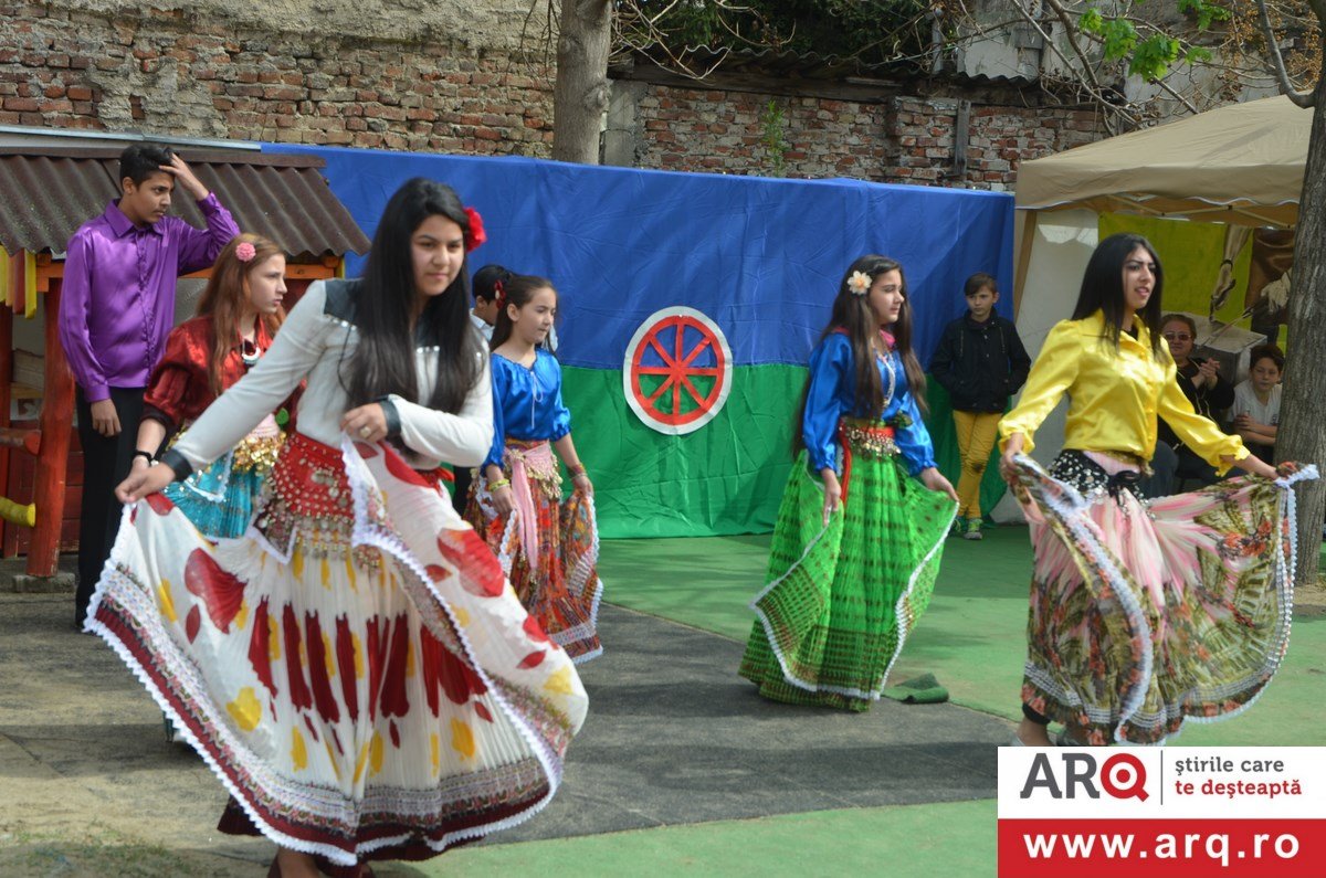 Ziua Internațională a Rromilor sărbătorită la Complexul Curcubeu