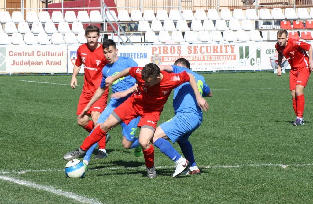 C4: Rămân codaşi după 10 minute de coşmar: Millenium Giarmata – UTA II 3-1