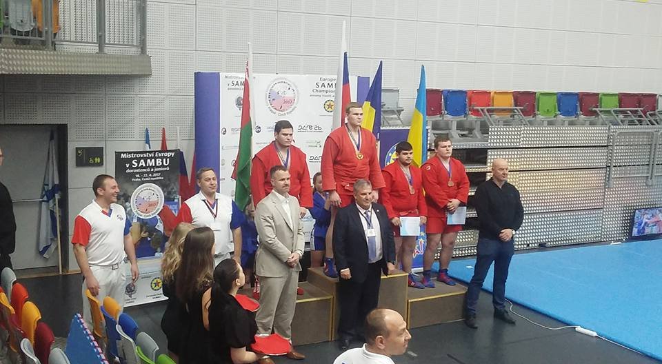 Aradul are medaliaţi la Europenele de Sambo
