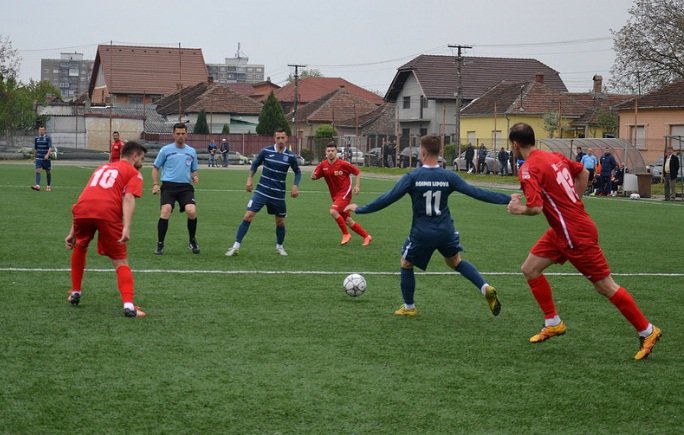 LIGA IV Arad, etapa a 23: Liderul pierde primele puncte în acest sezon