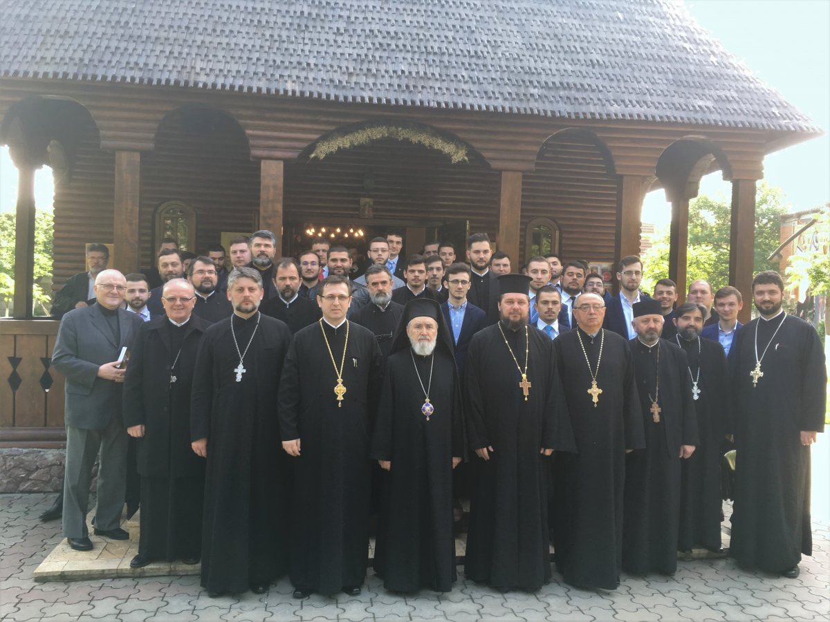 Simpozion național studențesc la  Facultatea de Teologie Ortodoxă din Arad
