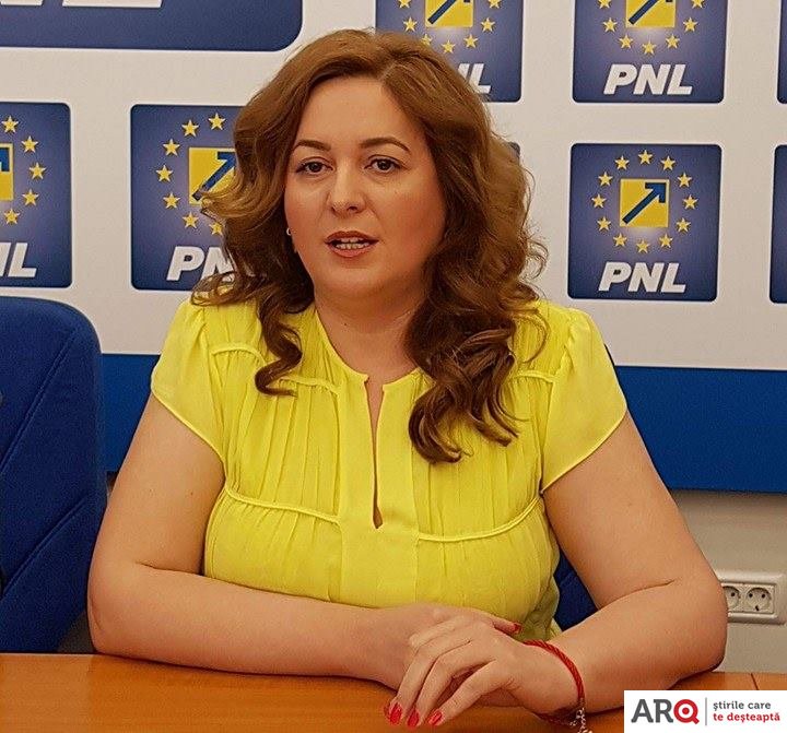 Geanina Pistru (PNL): „Incompetența și nesimțirea consilierilor PSD m-au determinat să demisionez din CLM!”