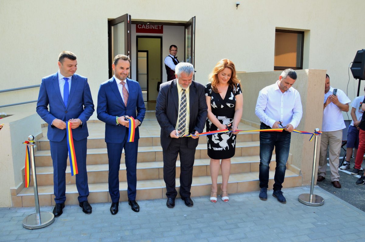 Sala de sport a Școlii Gimnaziale “Aron Cotruș” a fost inaugurată