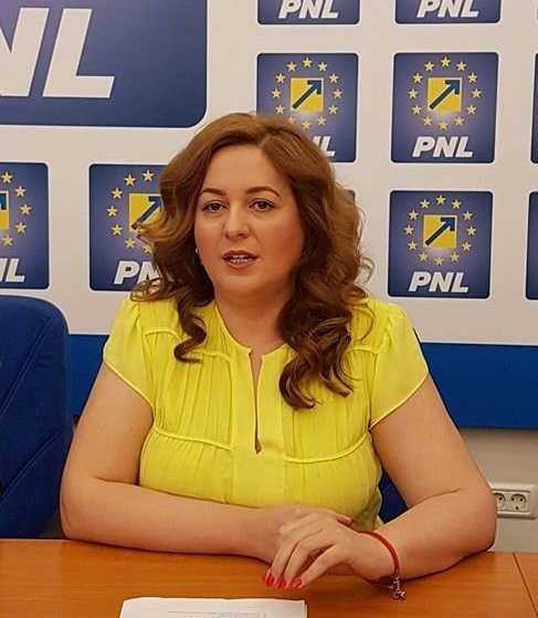 Geanina Pistru (PNL): “PSD nu a votat proiectul CET. Urmările sunt dezastruoase pentru arădeni!”