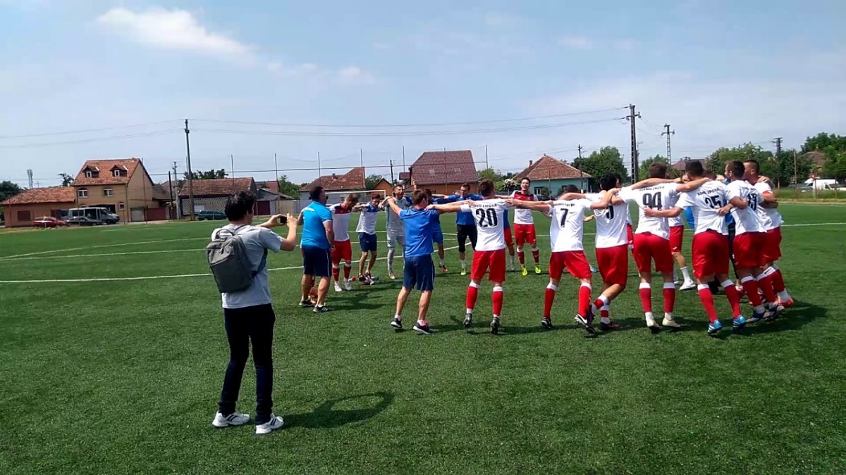 Campioana Aradului, Şoimii Lipova, joacă în deplasare turul barajul de promovare în Liga a III-a