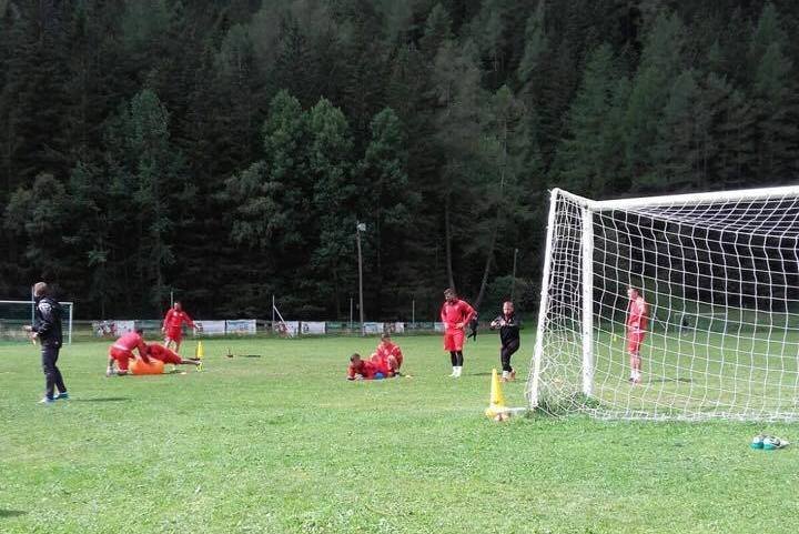 Adversar tradiţional în primul amical din Austria