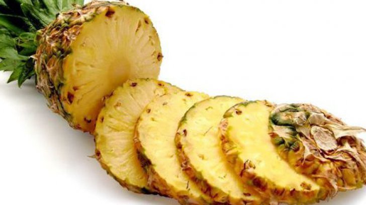 De ce atunci când mănânci ananas îţi simţi gura aspră?
